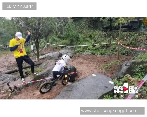 实时新闻深圳街舞队与重庆街舞队速度对决赛后分析与精彩回顾